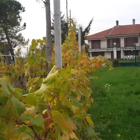 לינה וארוחת בוקר Cascina Torello