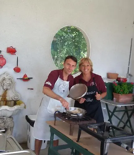 Cascina Torello Bed & Breakfast Dogliani