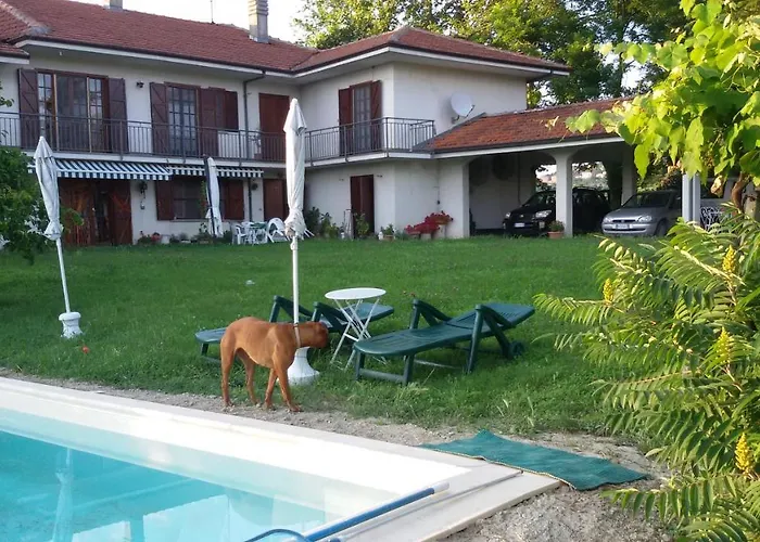 Cascina Torello Bed & Breakfast *